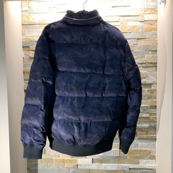 Slate & Stone Packable Hood Down Jacket - Picture 4 of 9